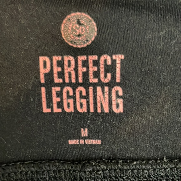 Womens Perfect Leggings black size medium - Picture 6 of 6